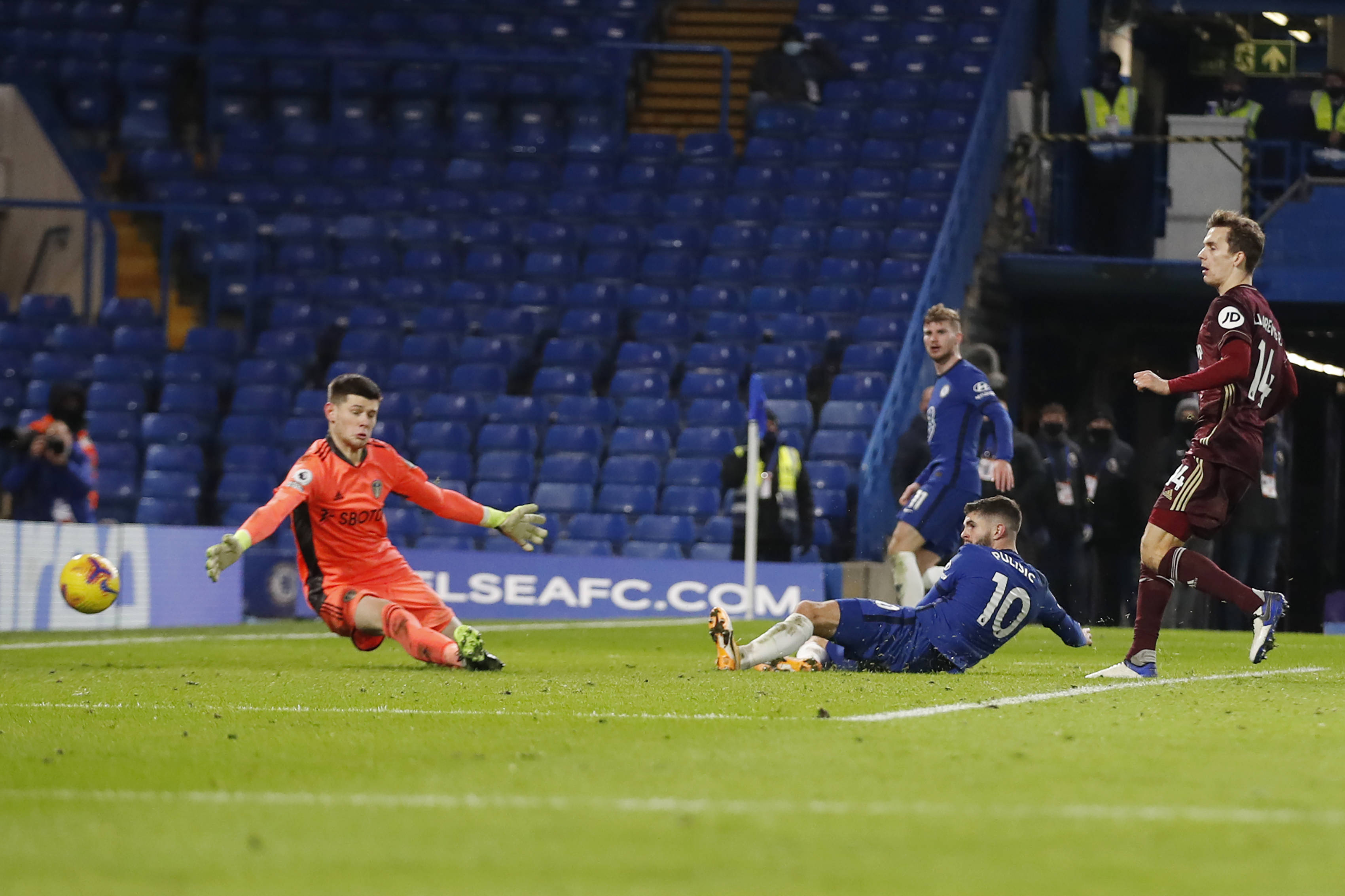 往往注重 往往注重